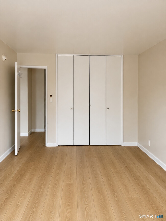 Photo - 2625 Park Ave Unit 3F