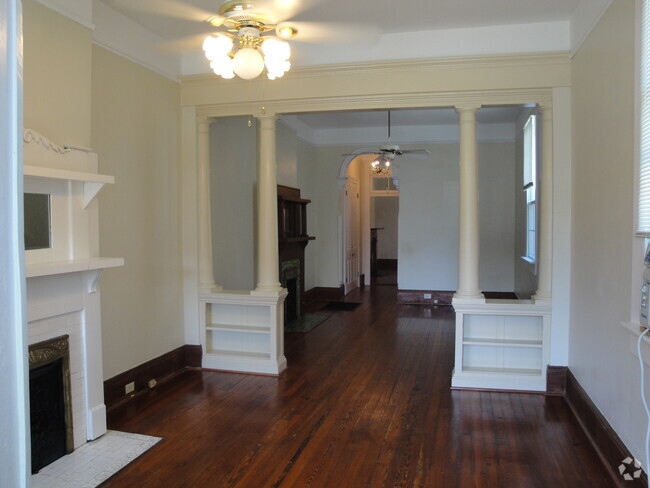 Building Photo - 4737 Iberville St Unit 4737 Rental