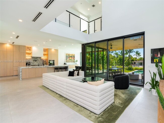 Photo - 1230 Cleveland Rd