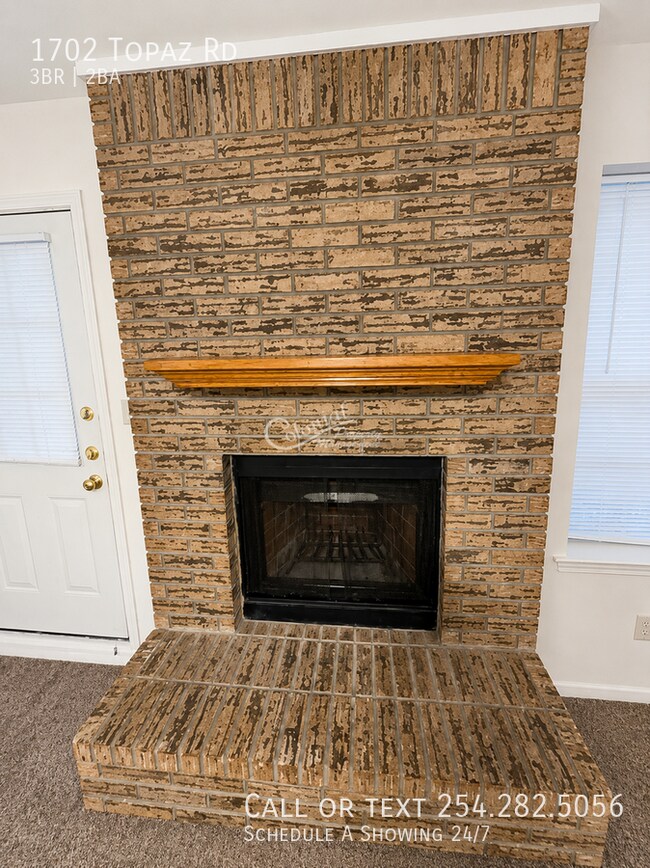 Photo - 1702 Topaz Rd