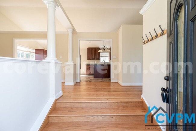 Photo - 4417 Poplar Ave