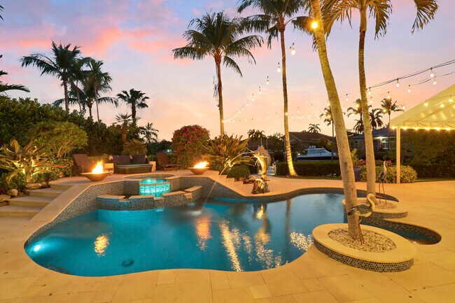 Photo - 18808 SE Windward Island Ln