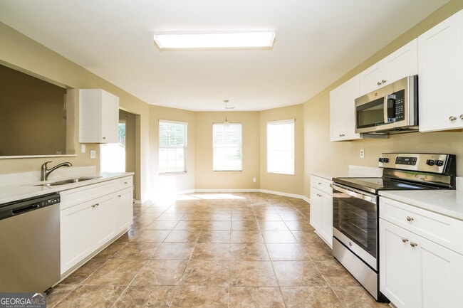 Photo - 6354 Klondike River Rd