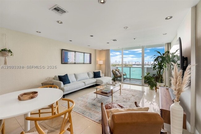 Photo - 1200 West Dr Unit 725