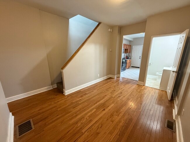 Building Photo - 1205 Glyndon Ave Rental