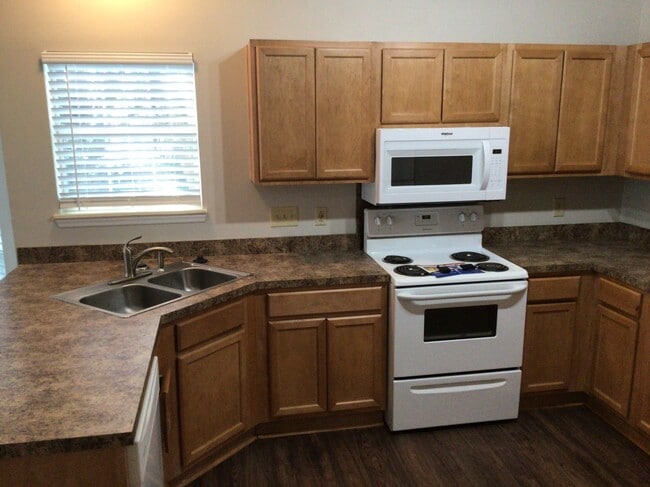 Photo - 13615 Portpatrick Ln