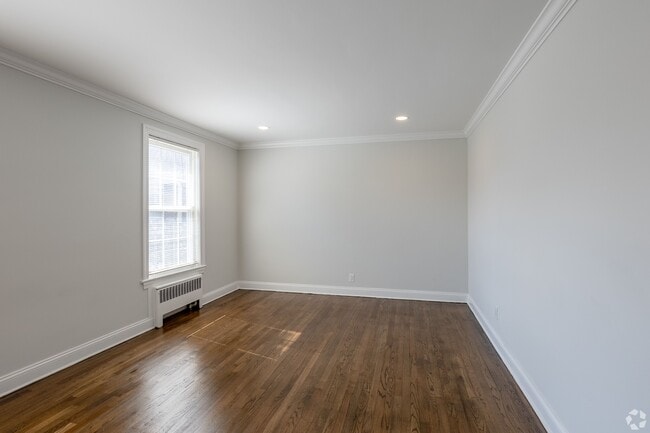 218 Millburn Avenue Apartments