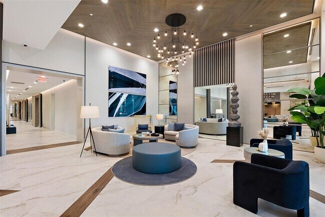 Photo - 301 1st St S Unit 807