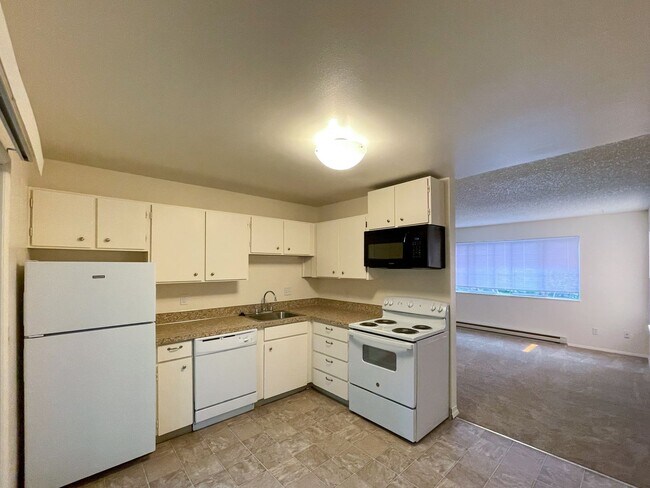 Photo - #299 JANEWOOD WEST