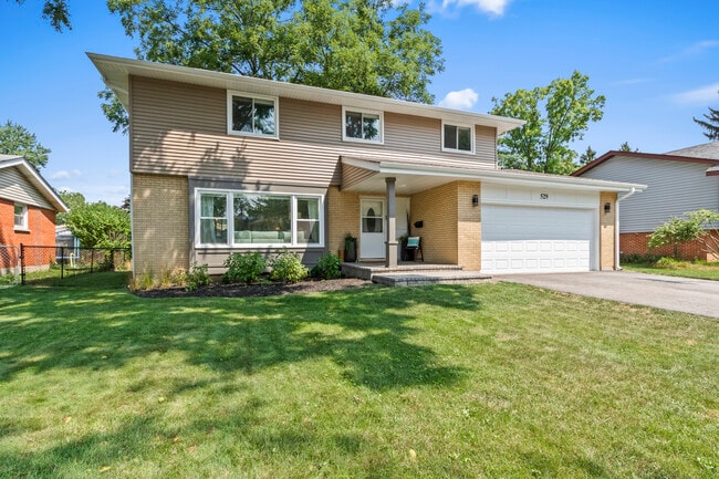 Building Photo - 529 S Burno Dr Rental