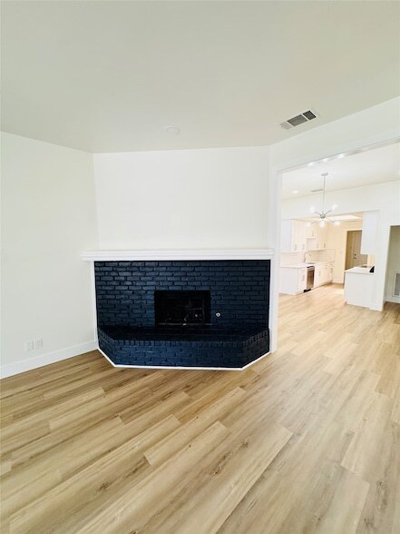 Photo - 9215 Highedge Cir
