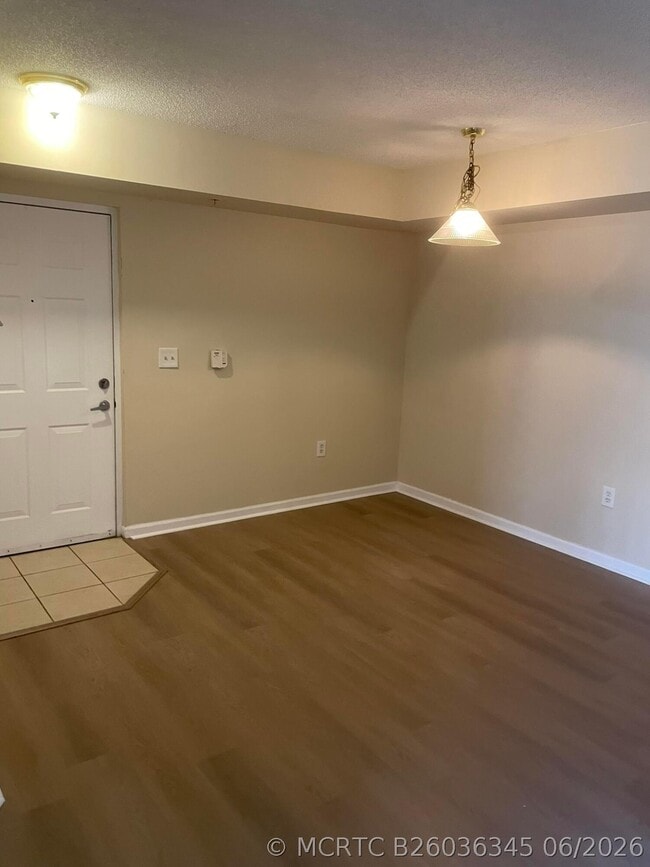 Photo - 3605 NW Adriatic Ln Unit 7-103
