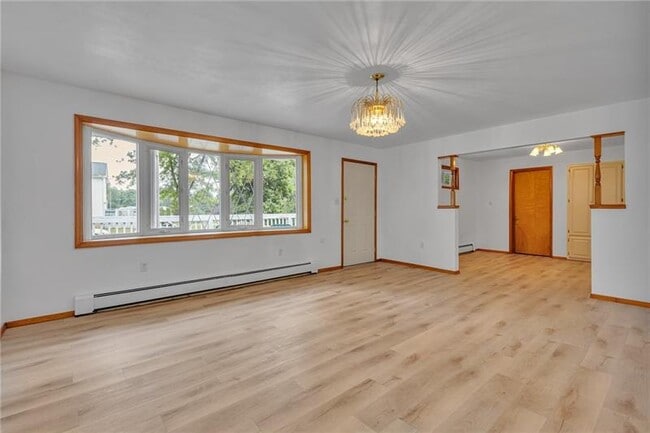 Photo - 224 Shirley Dr