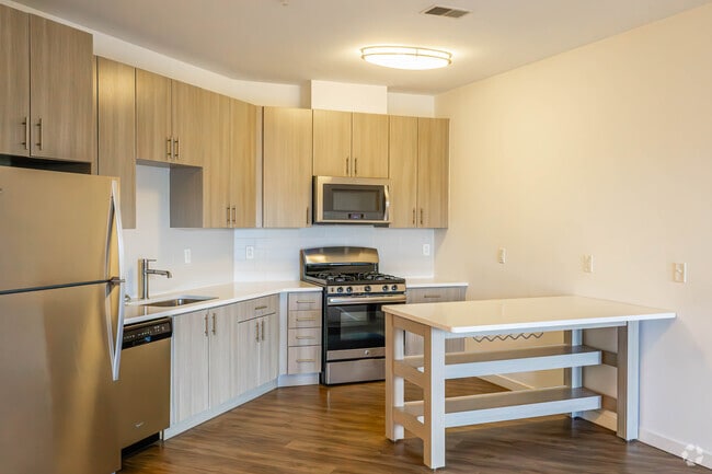 Interior Photo - Third & Valley Rental