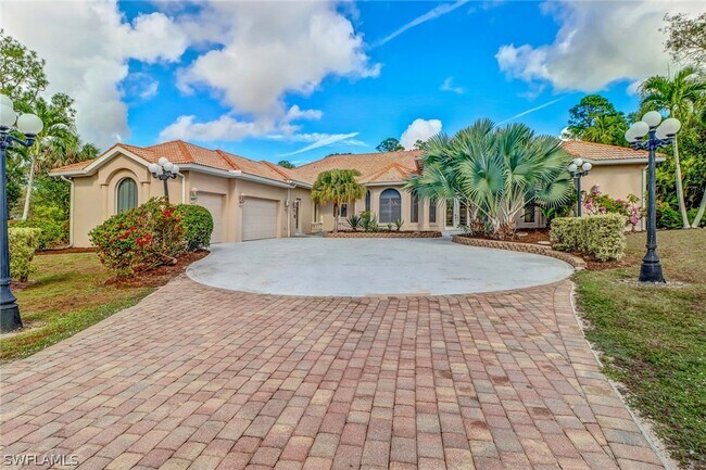 Photo - 6481 Livingston Woods Ln