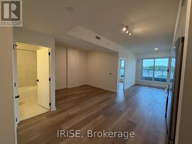 Photo - 33 Erie Ave Unit 304