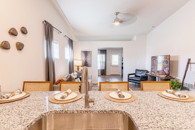 Photo - 160 Spartan Cir