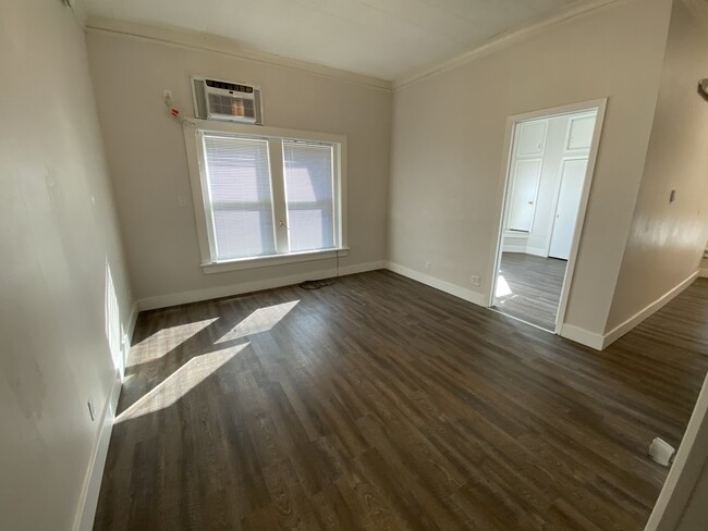 Photo - 200 N Main St Apartments Unit 200 N. Main