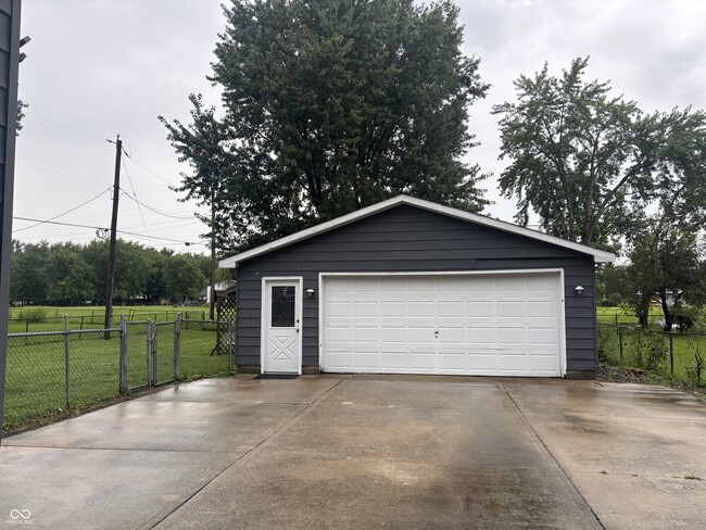 815 Alden Dr