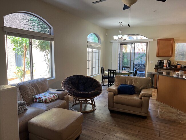 Living - 2402 E 5th St Unit 1626