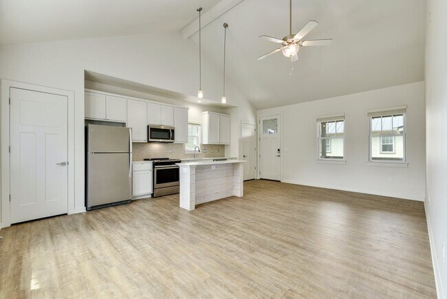 Open living/kitchen