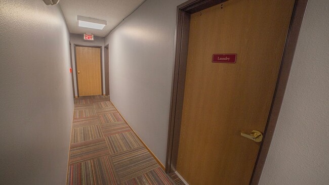 Photo - Pet Friendly 2 bedroom 1 bathroom for Rent! Unit 4318-201