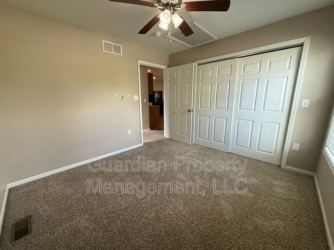 Photo - 519 N Vine St