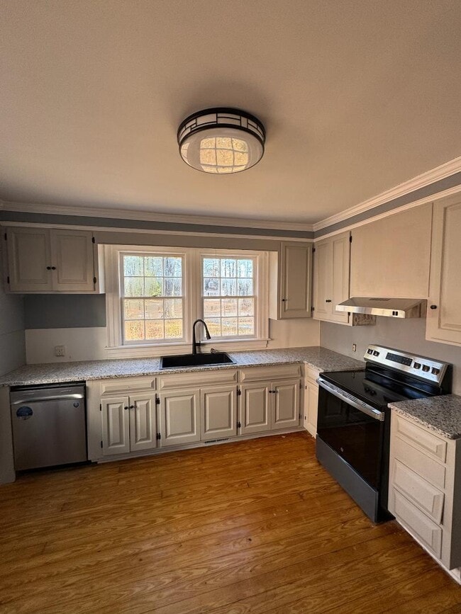 1115 Lafayette Ave
