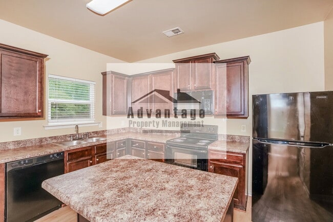 Photo - 133 Centerra Springs Dr