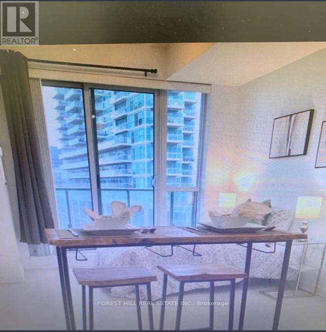 Photo - 150 E Liberty St Unité 803