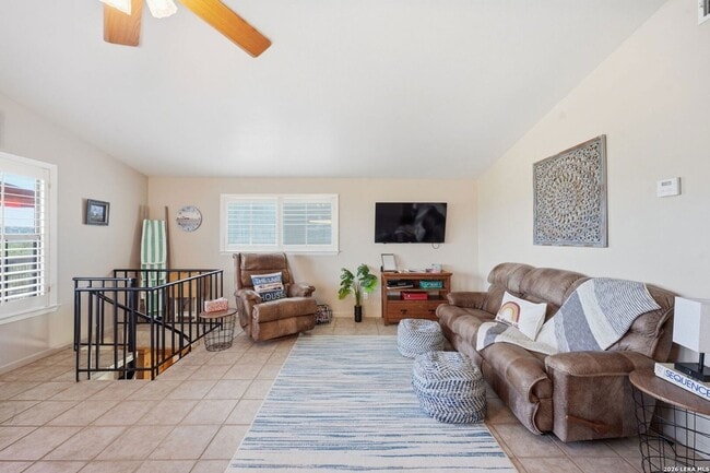 Photo - 2681 Lakeview Dr