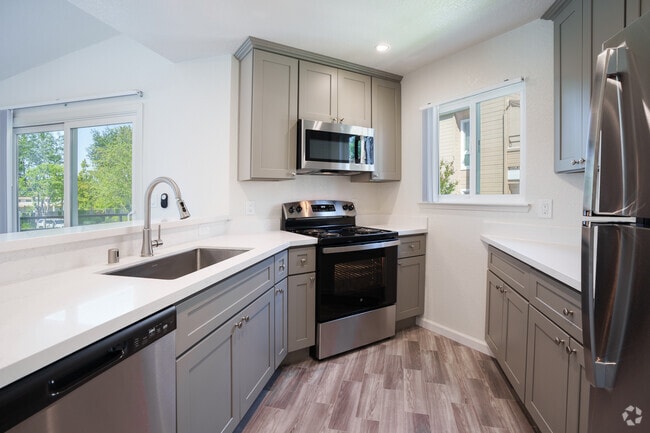 2BR, 2.25BA - 870SF - Diablo - Kitchen