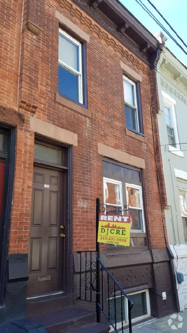 Building Photo - Grays Ferry section of South Philly! 3 bed... Rental