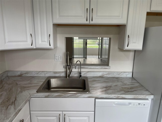 Photo - 3099 NW 48th Ave Unit 157