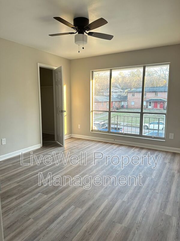 Photo - 7728 Rugby Ave