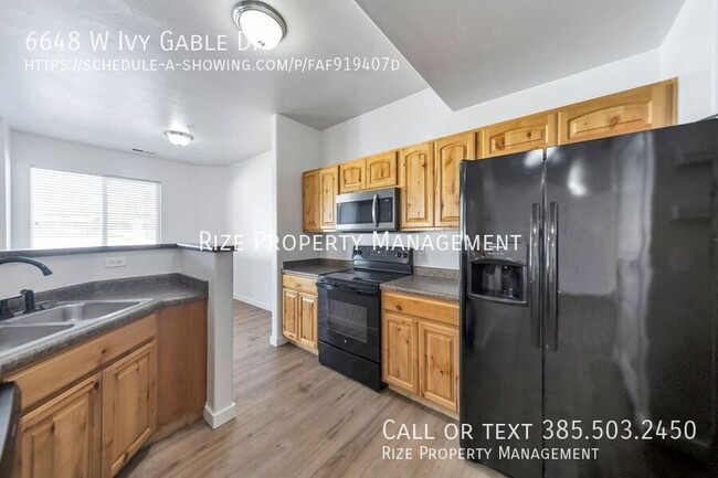 Lease now, live easy - Lease now, live easy Townhome