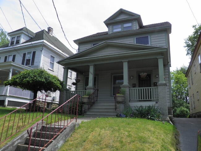Photo - 1226 Union St Unit Up