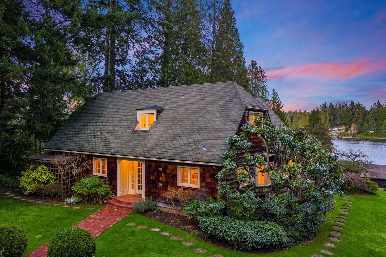 Photo - 3430 Evergreen Point Rd