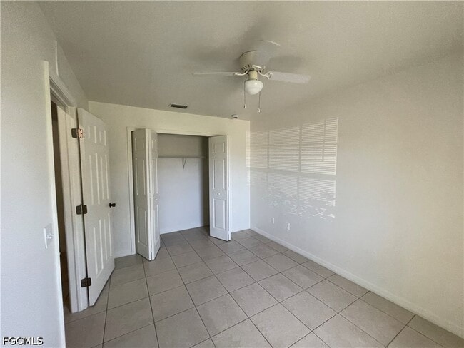 Photo - 705 Nicholas Pkwy W