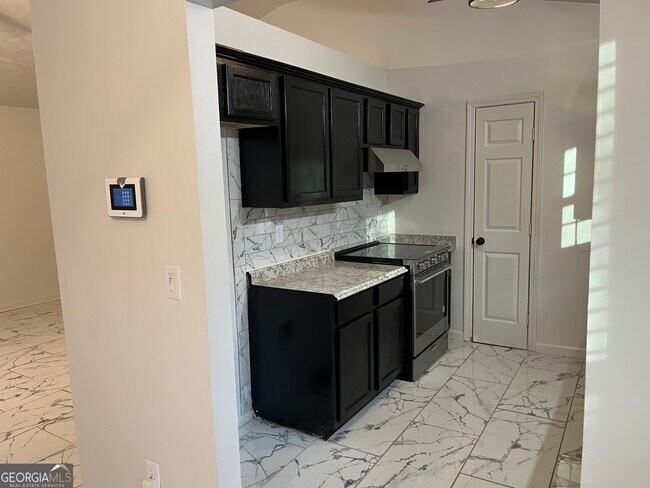 Photo - 507 Lakeshore Dr