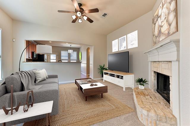 Photo - 16017 Alvarado Dr