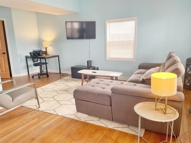 Photo - 1416 Bliss St