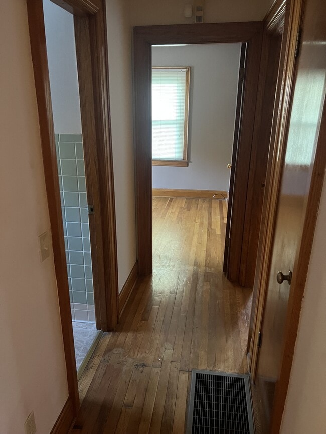 Photo - 754 Campbells Creek Dr