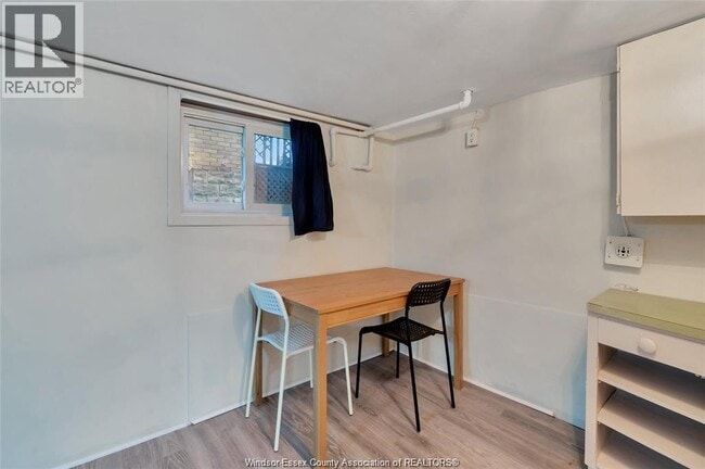 Photo - 739 Josephine Ave