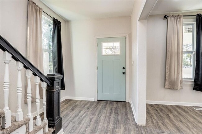 Photo - 1914 King St