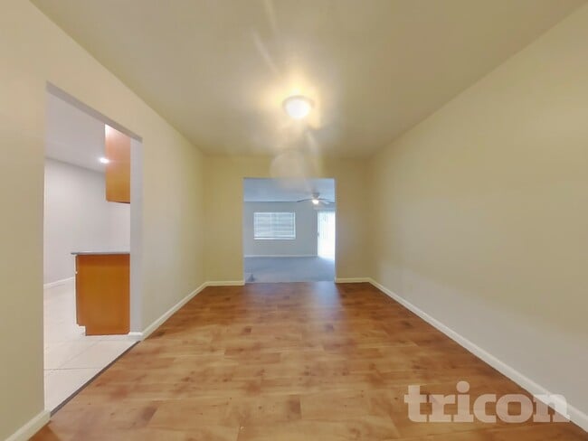 Photo - 2749 El Rey St