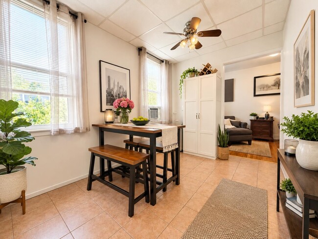 Photo - 610 Adams St Unit 3
