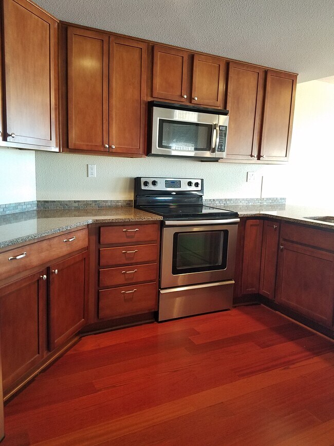 Photo - 100 Park Ave W Unit 803