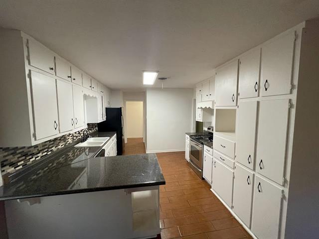 Photo - 1227 Park Center St