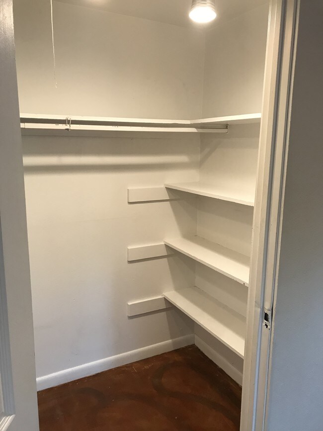 Photo - The Stardust Apartments